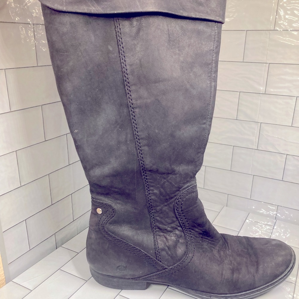 Born Peri Black Leather Foldover Cuff Boots